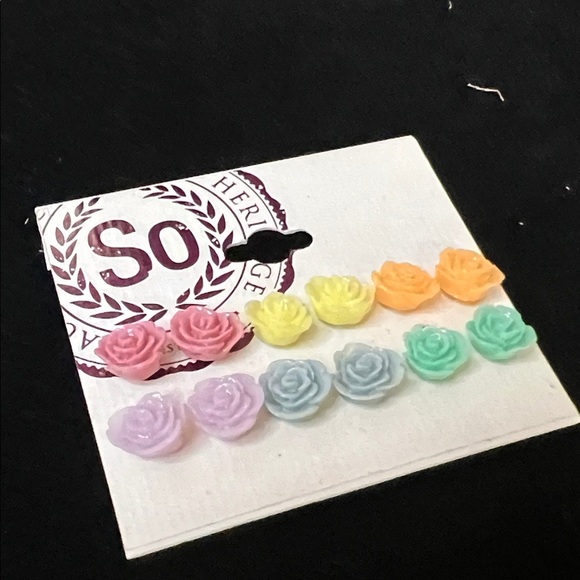 SO Multicolor Rose Stud Earrings Set - Picture 2 of 4